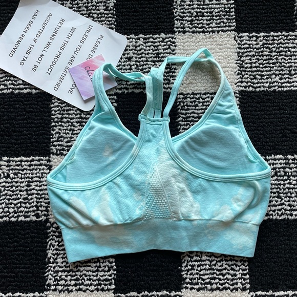 NWT Chicwish Sports Bra Small - Picture 2 of 4